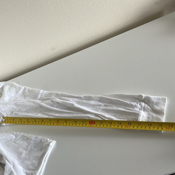 PEANUTS Long-Sleeve Slight Crop - Picture 7 of 8